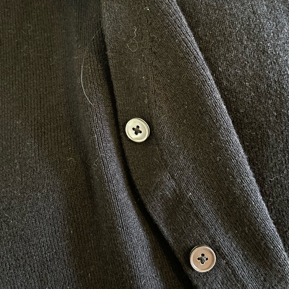 Aritzia Babaton Knit Cropped Cardigan - Picture 4 of 4